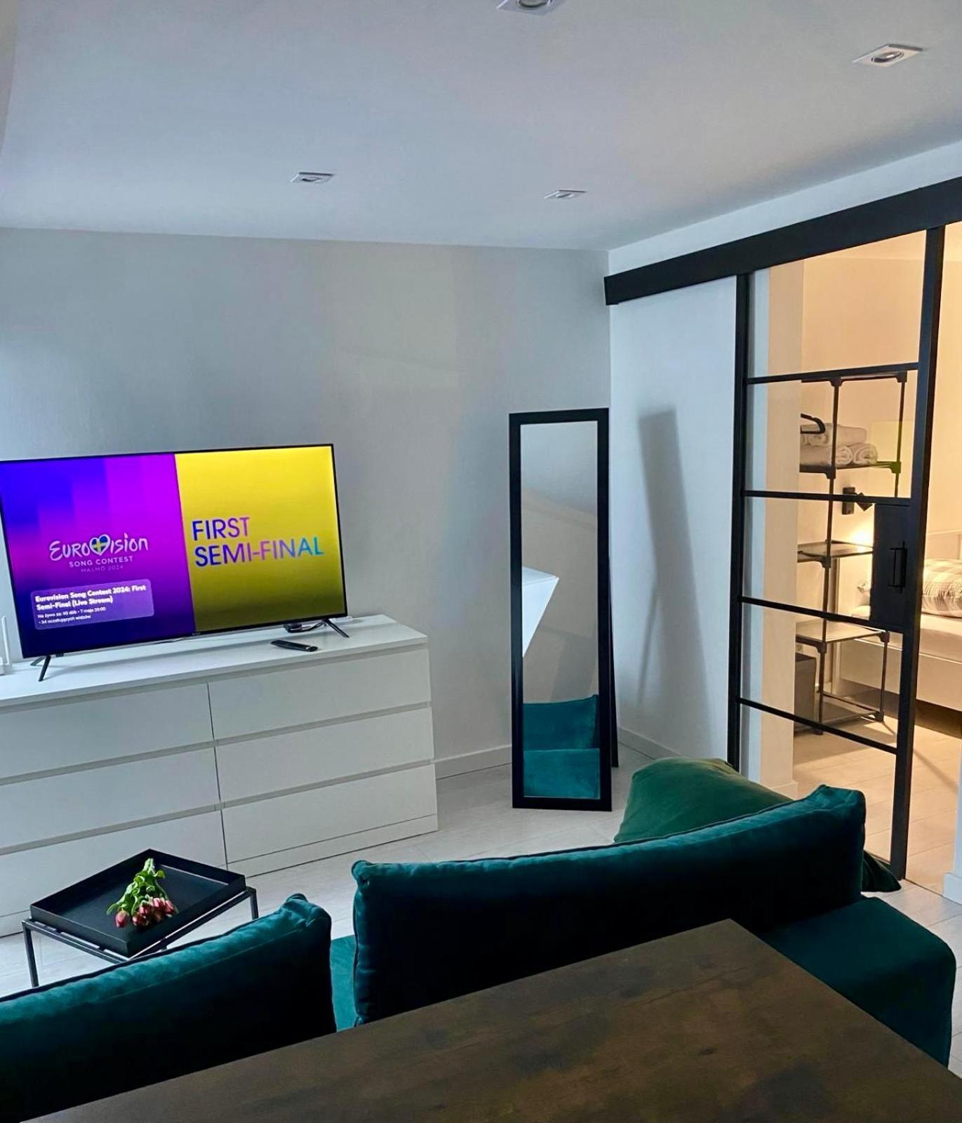 Apartament Michalowskiego W Poblizu Radiostacji Hlivice Exteriér fotografie