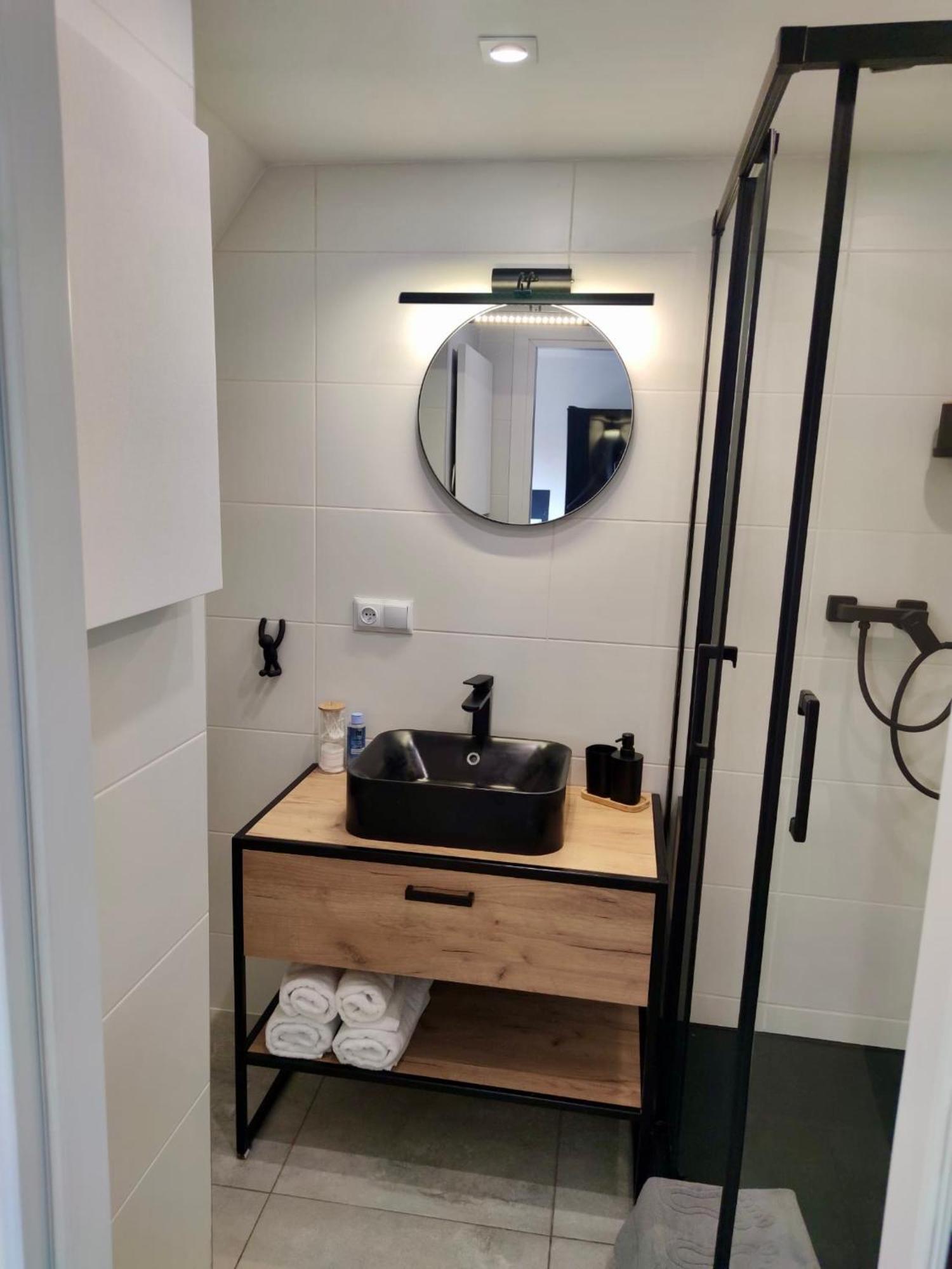 Apartament Michalowskiego W Poblizu Radiostacji Hlivice Exteriér fotografie