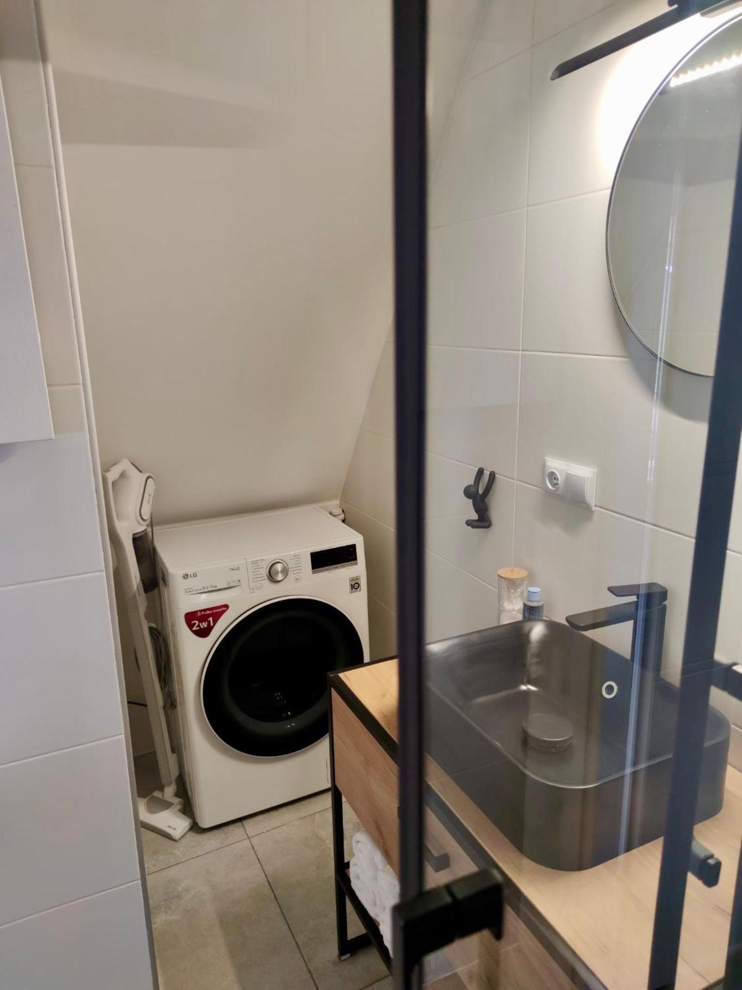 Apartament Michalowskiego W Poblizu Radiostacji Hlivice Exteriér fotografie